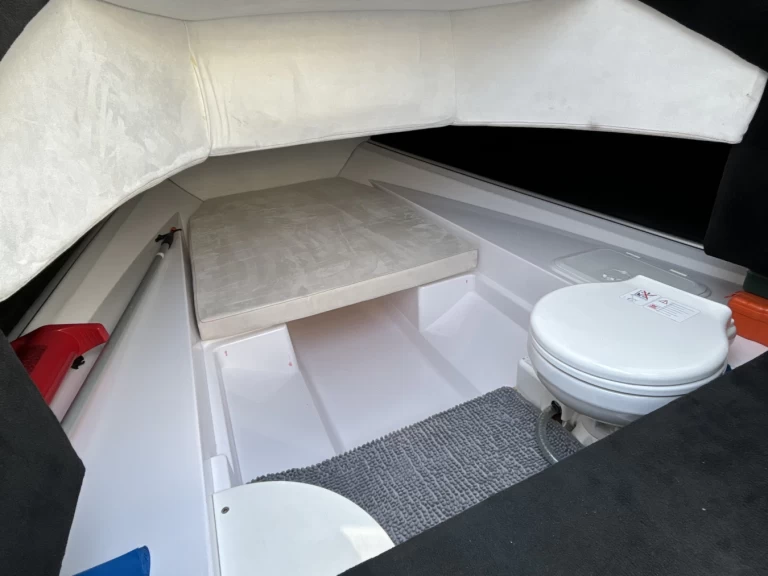 Pronájem lodi Arrow Arabis 23 Arrow Arabis 23 v Trogir na Samboatu