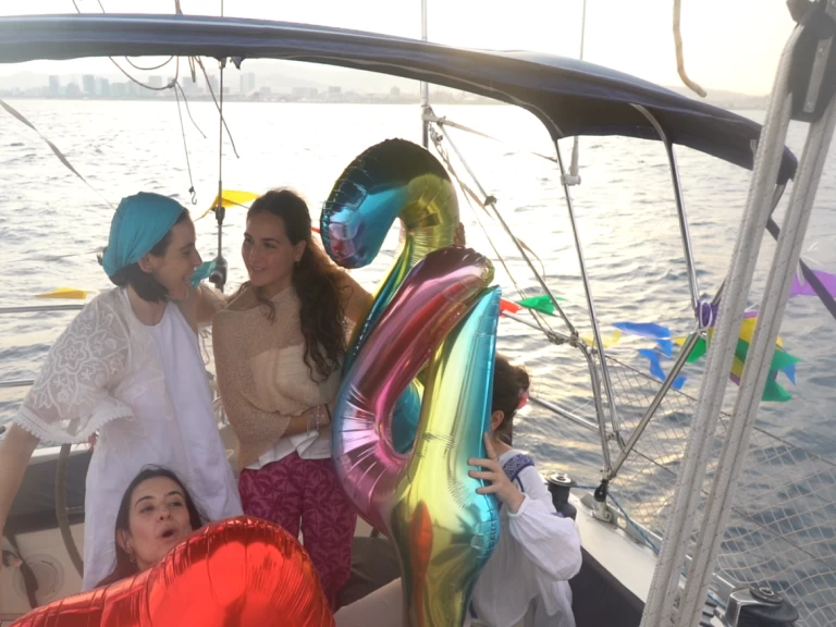 Pronajmout si Dresport S.A Furia 37 v Badalona