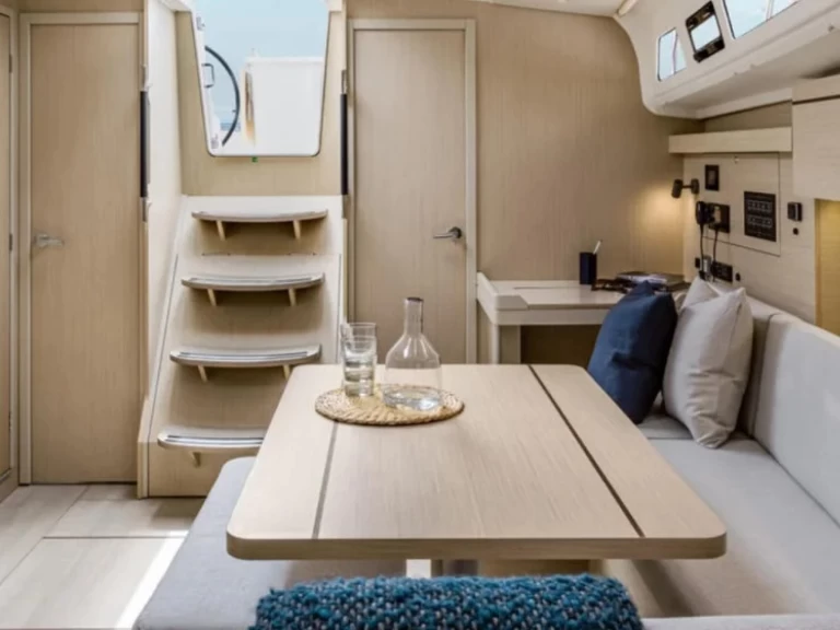 Pronájem Plachetnice v Le Marin -Bénéteau Oceanis 41