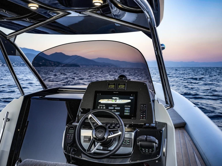 Pronájem jachty v Ibiza Town -Sacs Strider 13 na Samboatu