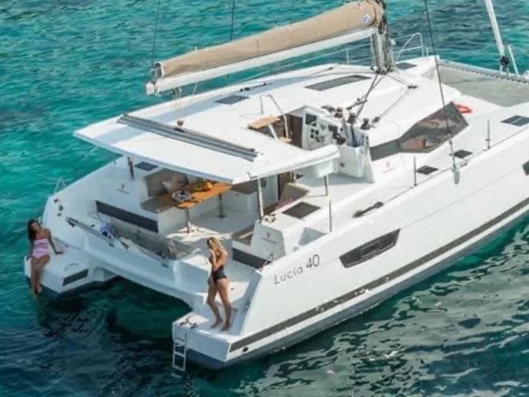 Pronájem lodi Fountaine Pajot Lucia 40 v Tivat na Samboatu