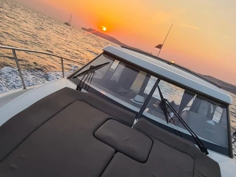 Pronájem Motorová loď v Gżira -Jeanneau NC 11