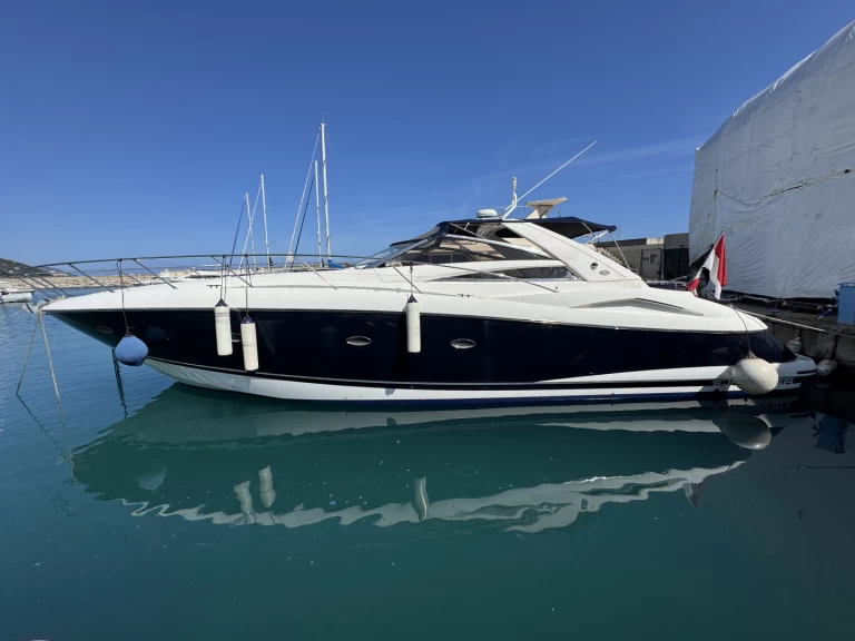 Pronajmout si Sunseeker Portofino 53 v Roquebrune-Cap-Martin