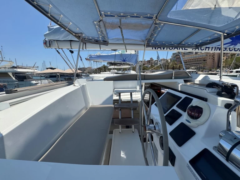 Pronájem jachty v Palma de Mallorca -Fountaine Pajot Astrea 42 na Samboatu