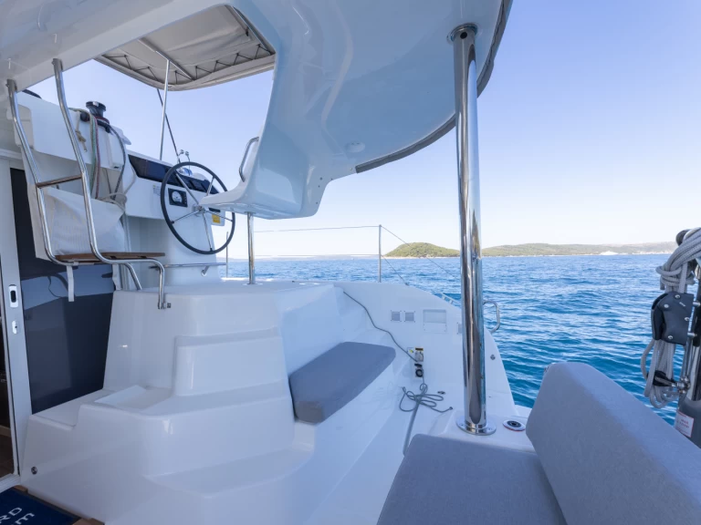 Pronájem jachty v Rogoznica -Lagoon Lagoon 38 na Samboatu