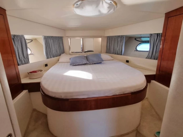 Motorová loď k pronájmu v Portofino za nejlepší cenu