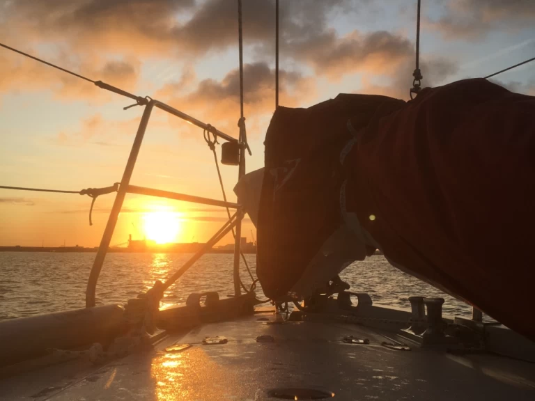 Plachetnice k pronájmu v La Rochelle za nejlepší cenu