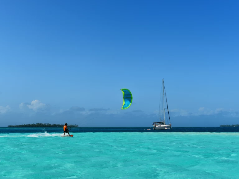 Jeanneau Sun Odyssey 45.2 jednotlivci a charterové společnosti v Taiohae