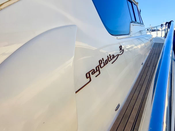 Pronájem lodi Othonoí lákavé ceny 52