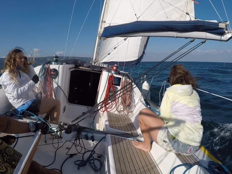 Pronajmout Plachetnice se skipperem či ne Bénéteau v Lisabon