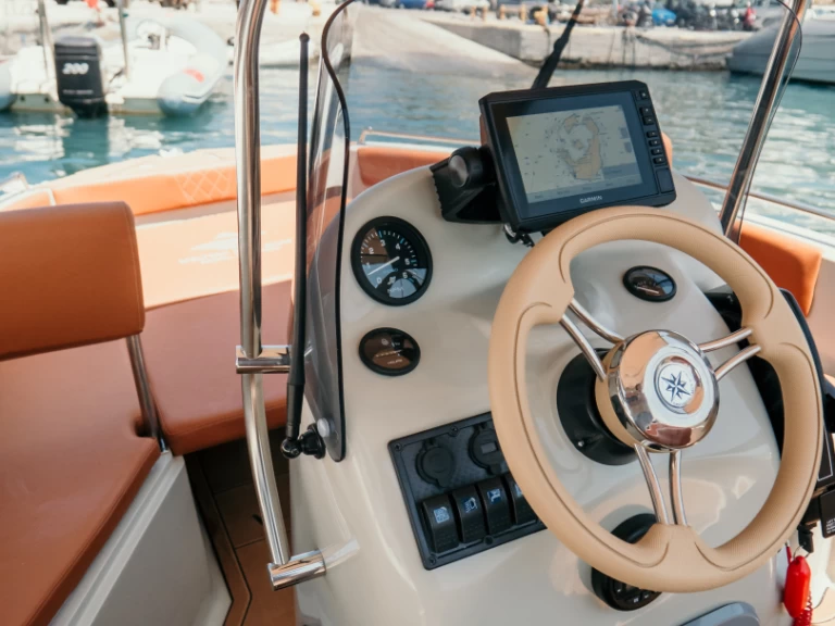 Pronájem jachty v Vlychada -Kranitis Craft 1.F30elpt Ct 2. F4MI na Samboatu