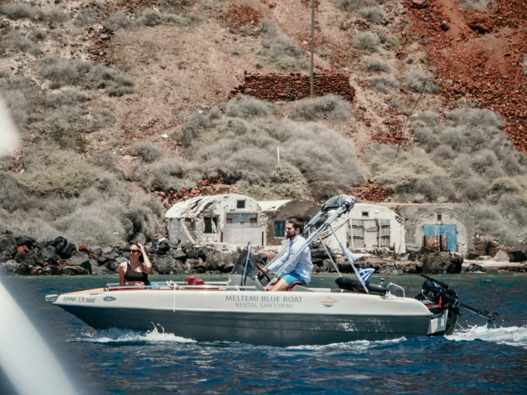 Pronájem Motorová loď v Vlychada -Kranitis Craft 1.F30elpt Ct 2. F4MI