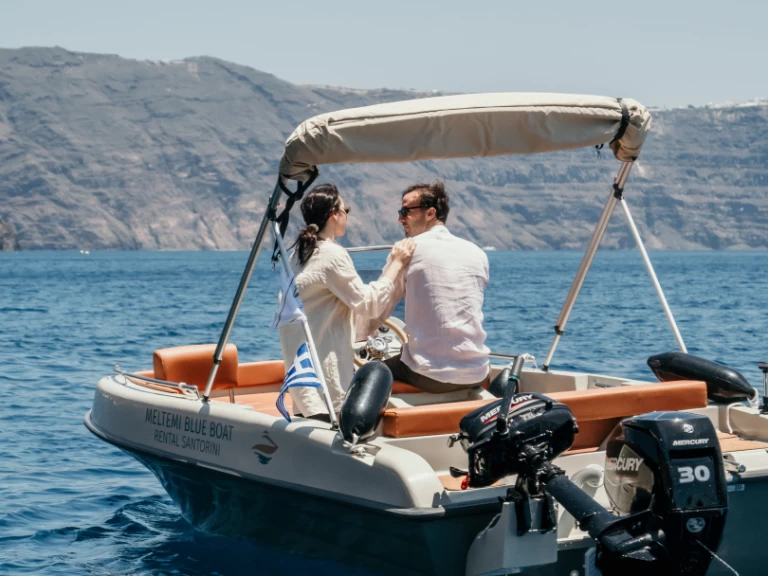 Pronájem lodi Kranitis Craft 1.F30elpt Ct 2. F4MI v Vlychada na Samboatu