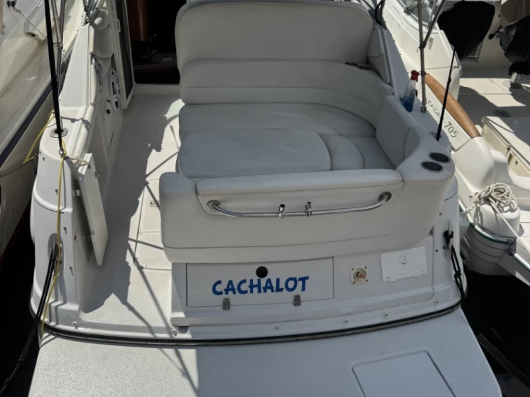 Four Winns Vista 248 jednotlivci a charterové společnosti v Mandelieu-la-Napoule