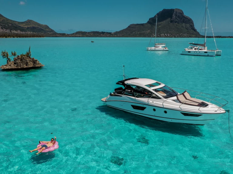 Jachta k pronájmu v Tamarin za nejlepší cenu