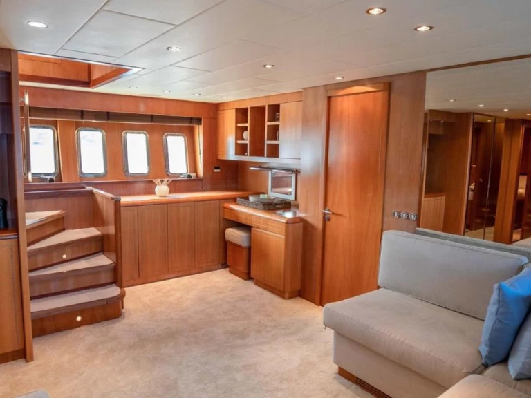 Pronájem lodi Leopard Leopard 24 v Golfe-Juan na Samboatu