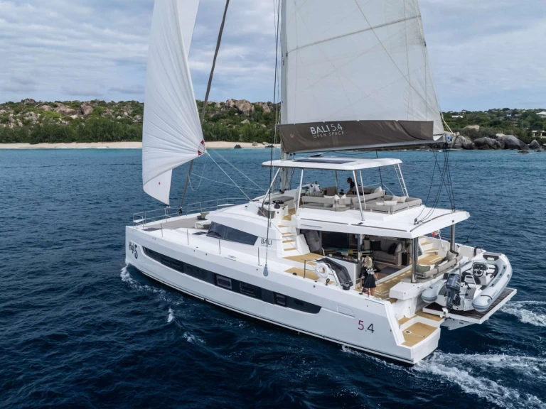 Pronájem lodi Britské Panenské ostrovy lákavé ceny HIGH 5