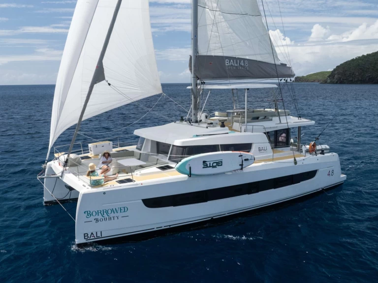 Pronajmout si Bali BORROWED BOUNTY v Britské Panenské ostrovy