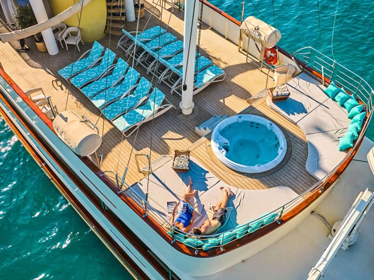 Jachta k pronájmu v Trogir za nejlepší cenu