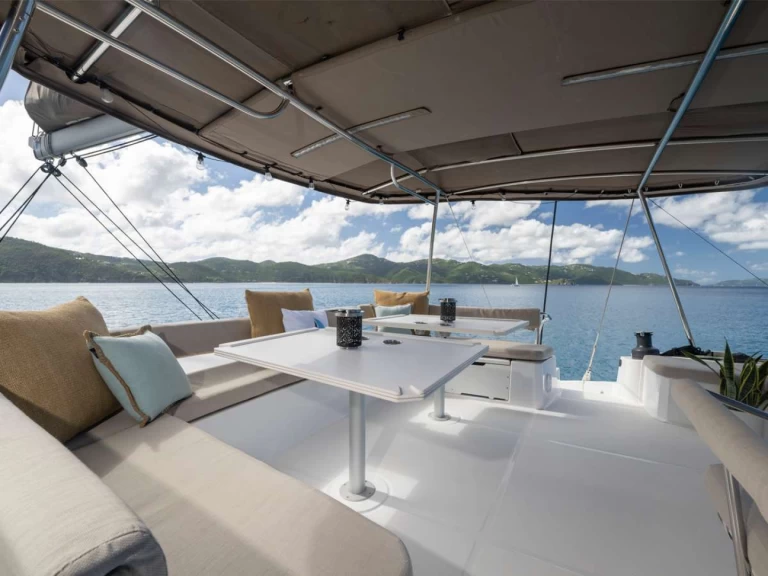 Pronajmout si Bali ELYSIAN v Britské Panenské ostrovy