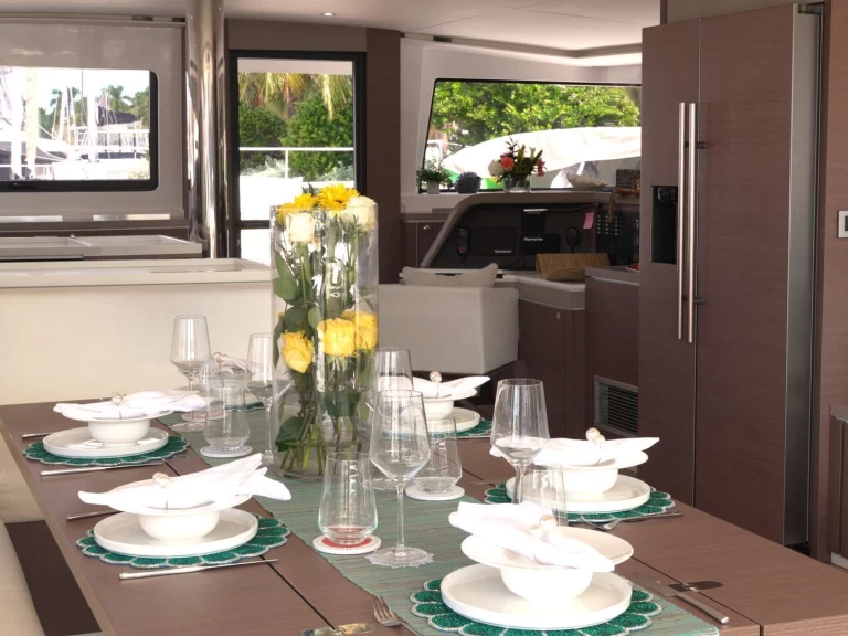 Jachta k pronájmu v Nassau za nejlepší cenu