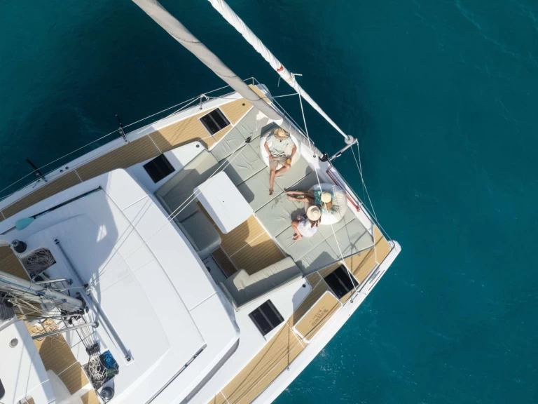 Pronájem jachty v Britské Panenské ostrovy -Bali BORROWED BOUNTY na Samboatu