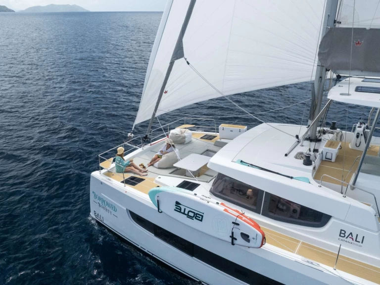 Pronajmout si Bali BORROWED BOUNTY v Britské Panenské ostrovy