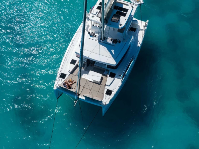 Pronájem jachty v Britské Panenské ostrovy -Bali HARMONY na Samboatu