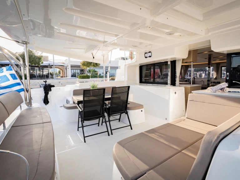 Pronájem lodi Lagoon Lagoon 46 v Piso Livadi na Samboatu