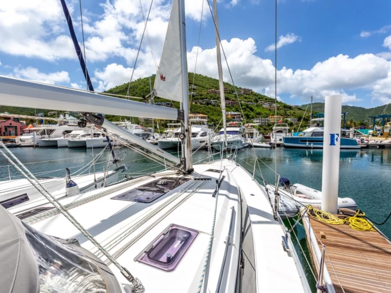 Pronájem Plachetnice Bavaria s licencí