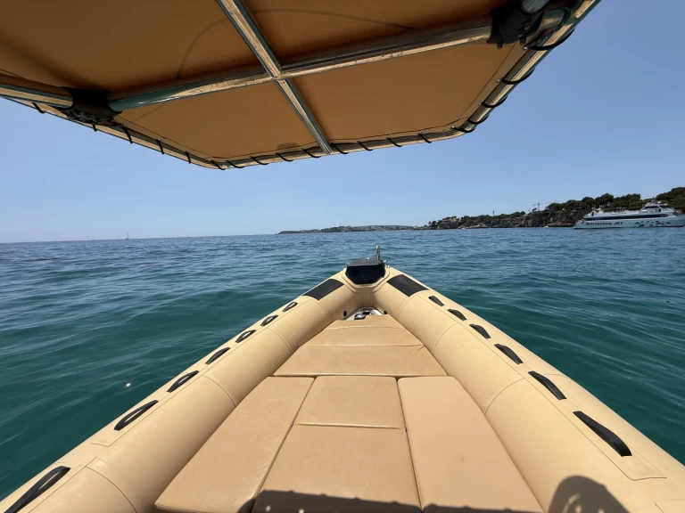 Pronájem Polotuhá loď v Puerto Portals -Vanguard DR 760 FAMILY