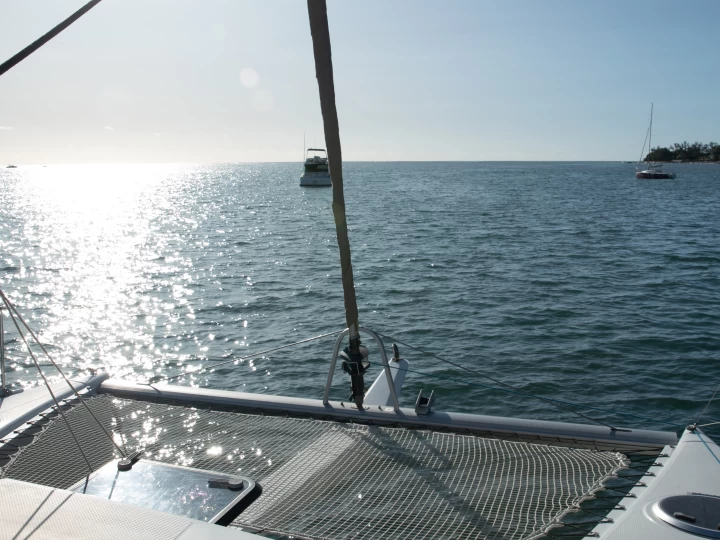 Pronajmout si Fountaine Pajot Mahe 36 v Baie du Tamarin