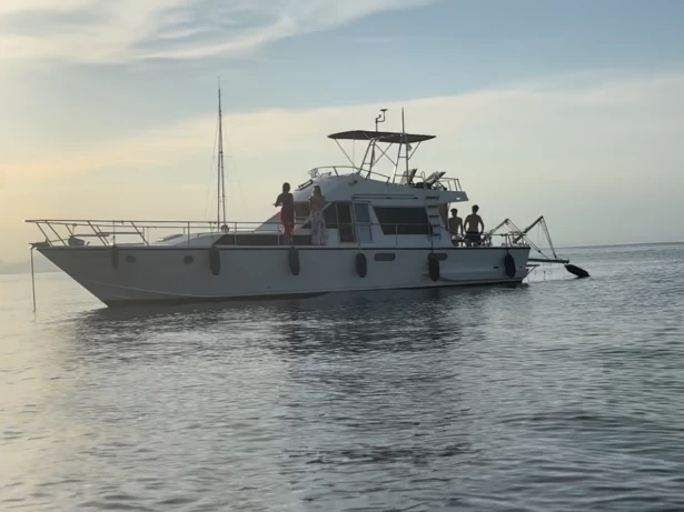 Pronajmout si Guy Couach Guy Couach 1400 Fly v Denia