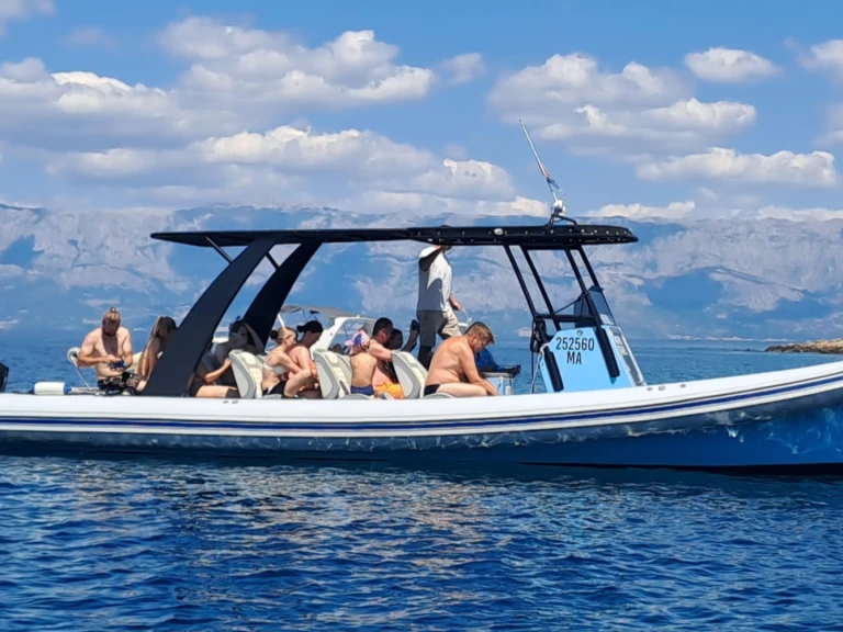 Pronajmout si Colnago Colnago 33 v Makarska