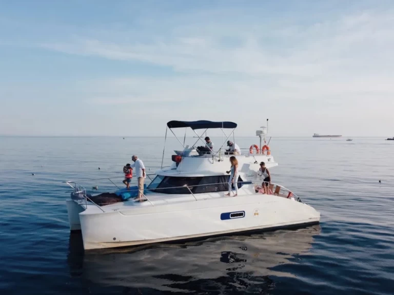 Fountaine Pajot Highland 35 jednotlivci a charterové společnosti v Belém