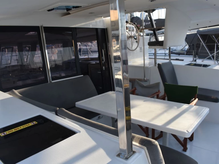 Pronájem lodi Lefkáda lákavé ceny Isla 40