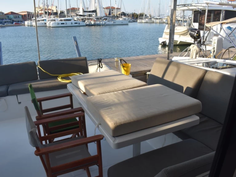 Pronájem Katamarán v Lefkáda -Fountaine Pajot Isla 40