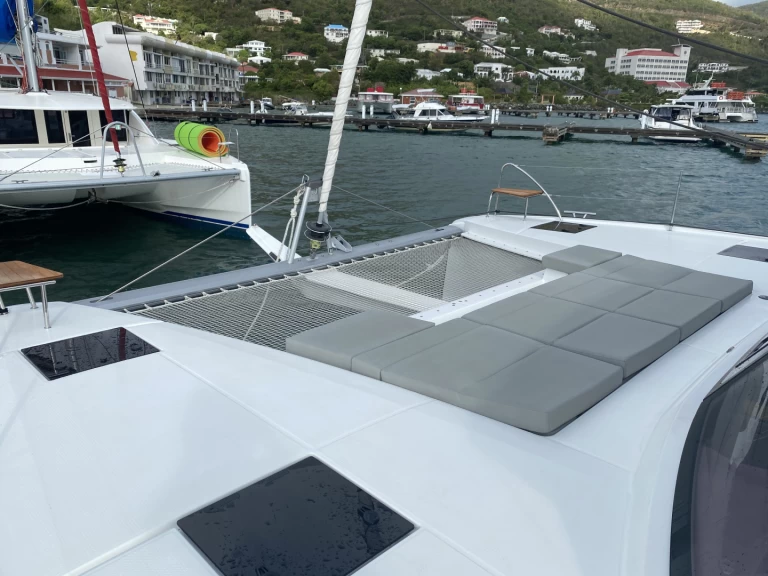 Pronájem Katamarán Fountaine Pajot s licencí