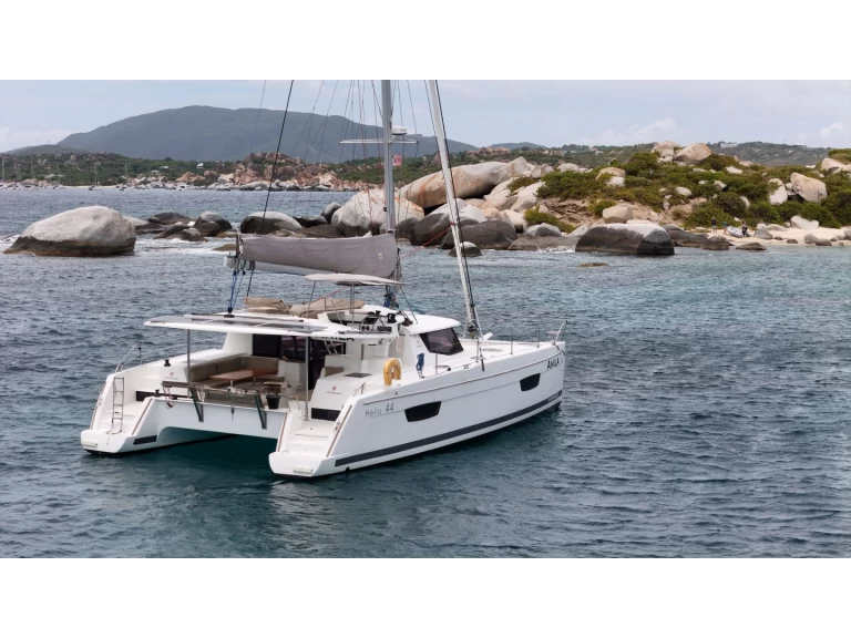 Pronájem lodi Road Town lákavé ceny Fountaine Pajot Helia 44 Evolution (Owner's Version)