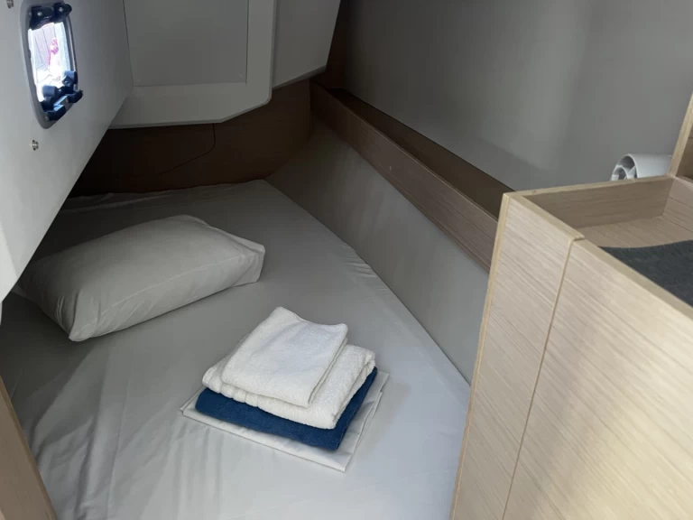 Pronajmout Plachetnice se skipperem či ne Bénéteau v Volos