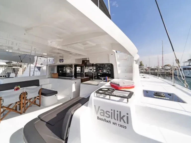 Katamarán k pronájmu v Alimos za nejlepší cenu