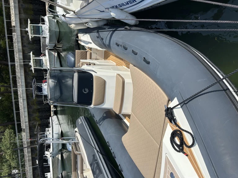 Polotuhá loď k pronájmu v Lège-Cap-Ferret za nejlepší cenu