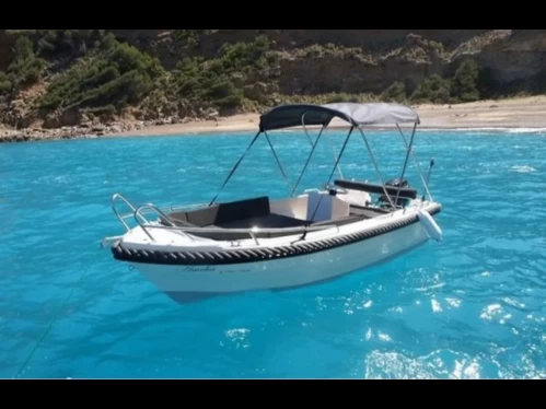 Pronájem Motorová loď Baltic s licencí