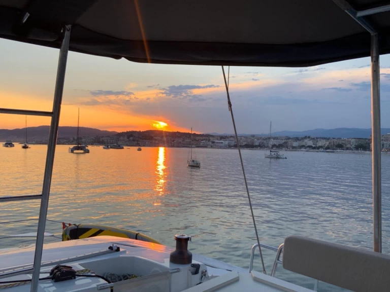 Pronájem lodi Bali Bali 4.6 v Marseille na Samboatu