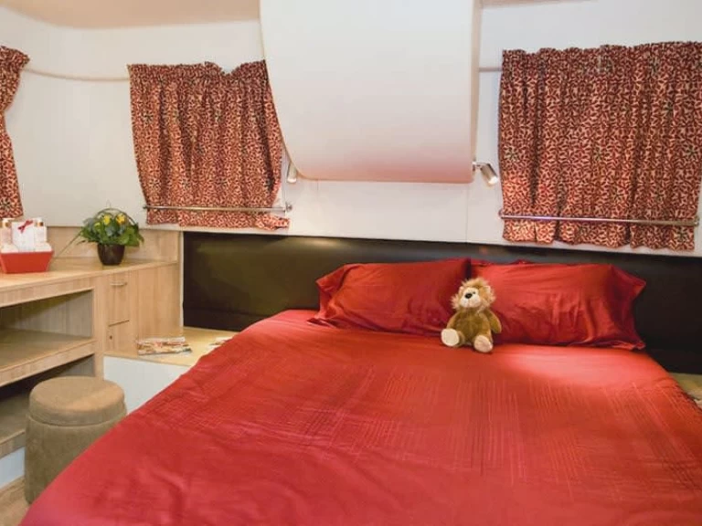 Pronajmout Motorová loď se skipperem či ne Le Boat v Homps