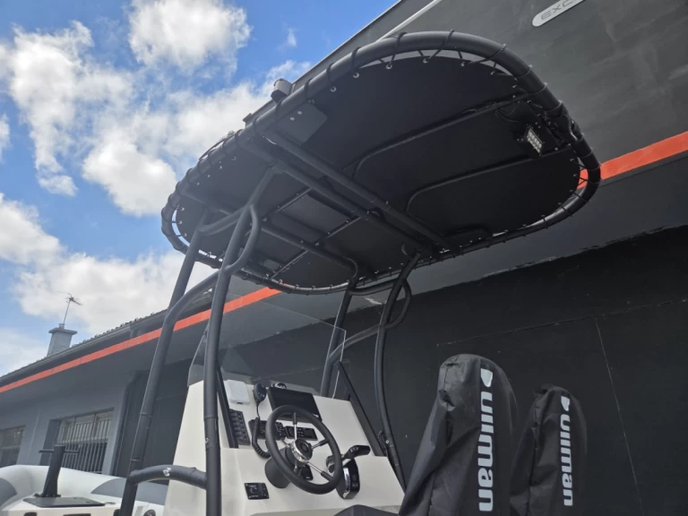 Searib's SR 760 PRO jednotlivci a charterové společnosti v Arzon