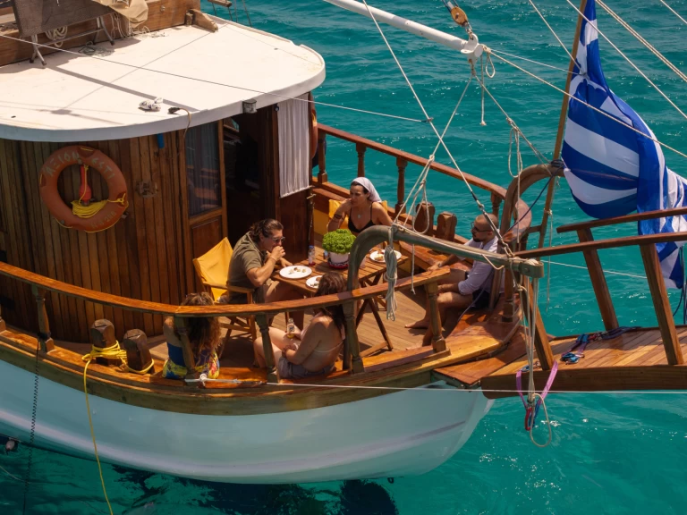 Jachta k pronájmu v Marina Delta Kallithea za nejlepší cenu