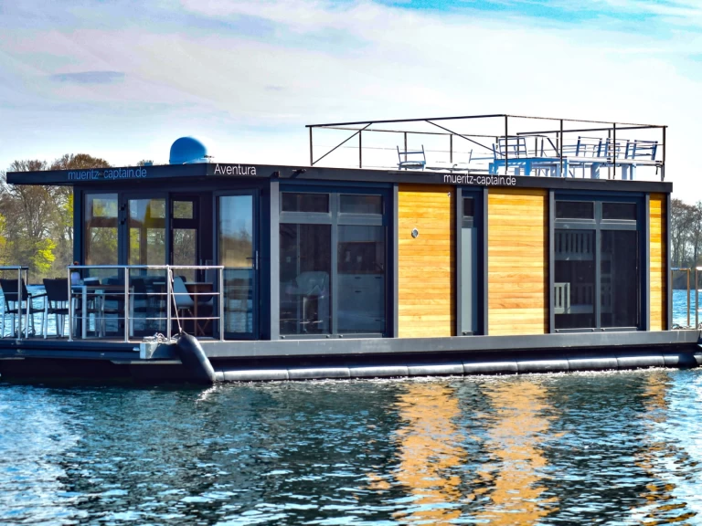 Pronajmout si A Festlieger v Plau am See