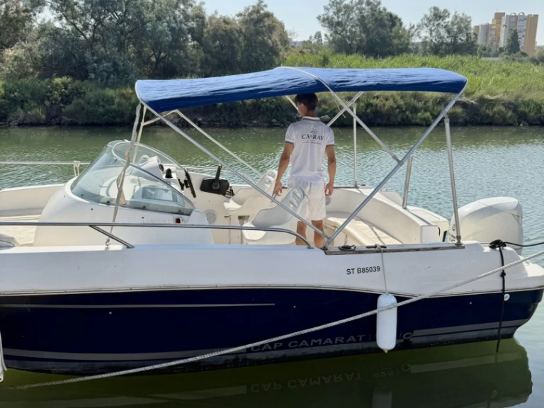 Pronájem lodi Carnon-Plage lákavé ceny Cap Camarat 625 WA