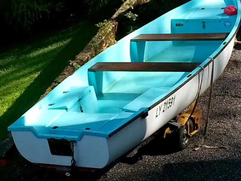 Barque Beauquis jednotlivci a charterové společnosti v Saint-Jorioz